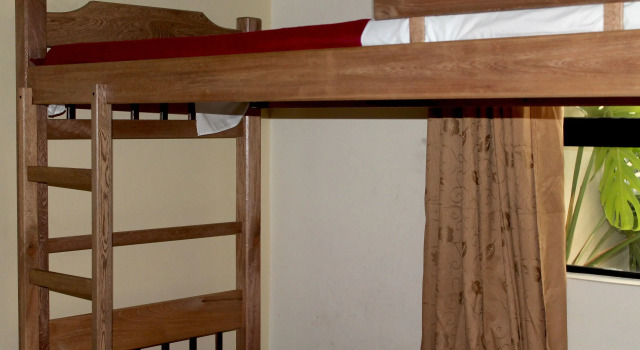 Кровать в общем номере Hostal Relax 10