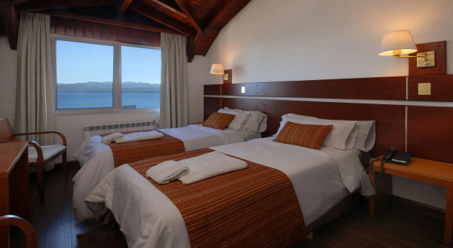 Двухместный номер Standard с видом на озеро Hotel Tirol