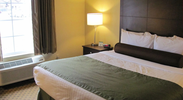 Двухместный номер Standard Cobblestone Inn & Suites - Ambridge, PA