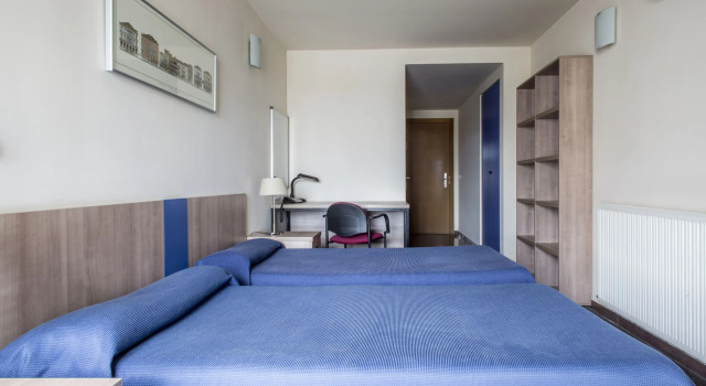Двухместный номер Superior Residencia Universitaria Resa Hernán Cortés - Centro Adscrito a REAJ