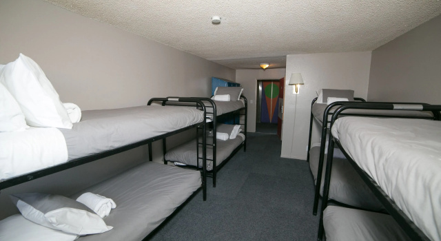 Кровать в общем номере Motel 6 - Las Vegas, NV   Downtown Fremont St Experience
