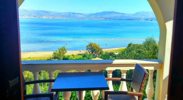 Студия Dionysos Apartments