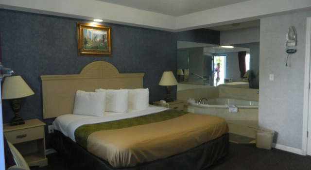 Номер Standard Village Inn & Suites - Smithville