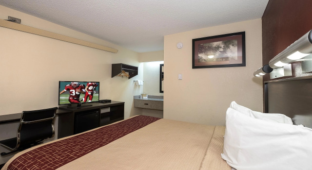 Двухместный номер Deluxe Red Roof Inn Cincinnati East - Beechmont