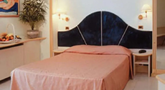 Номер Standard Kristall Palace Hotel