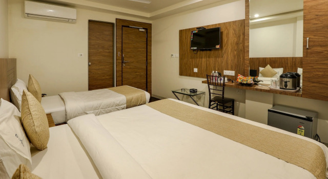 Номер Executive Hotel Limra Surat