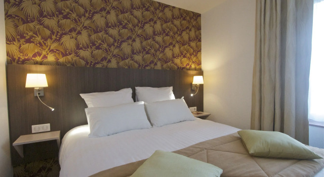 Номер Comfort CitHotel Hôtel de France et dEurope