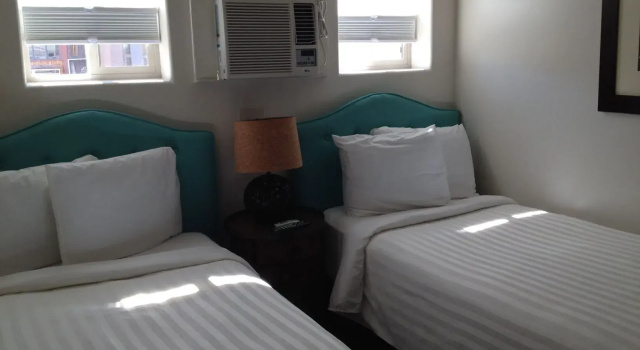 Двухместный номер Standard Iron Horse Inn