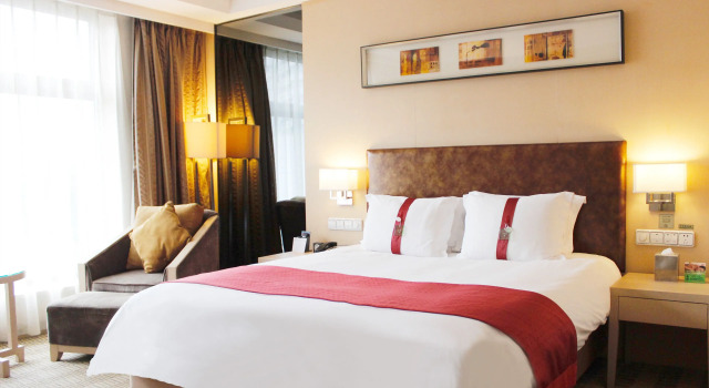 Двухместный номер Superior Qingdao  Parkview Holiday Hotel