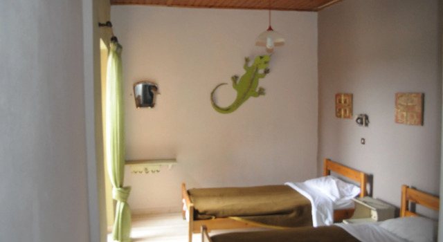 Кровать в общем номере Comfy Hostel Studios