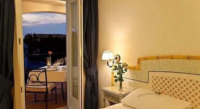Полулюкс Grand Hotel Il Moresco