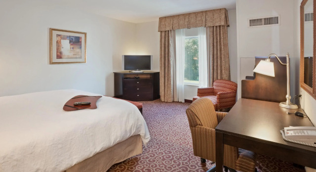 Двухместный номер Standard Hampton Inn Kingston
