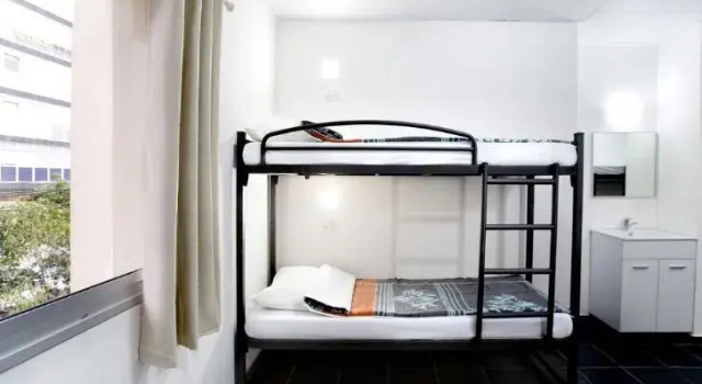 Кровать в общем номере (женский номер) Little Tel-Aviv Hostel