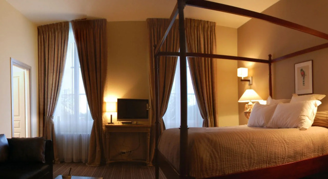 Hotel Rollan De By, Rezervasyon Otel Begadan Medoc