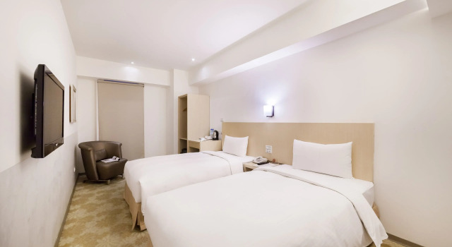 Двухместный номер Superior Green World Hotel Song Jiang