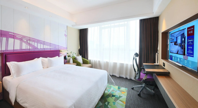 Номер Comfort Hampton By Hilton Foshan Sanshui