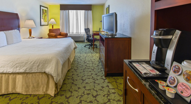 Двухместный номер Standard Отель Hilton Garden Inn Macon / Mercer University