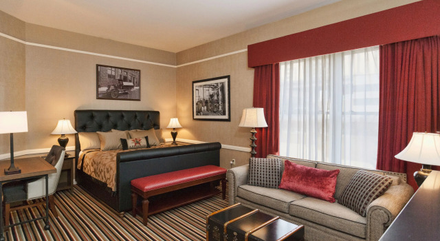 Номер Luxury Fitger's Inn