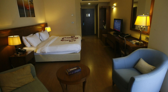Двухместный номер Deluxe с видом на море Jiyeh Marina Resort Hotel & Chalets