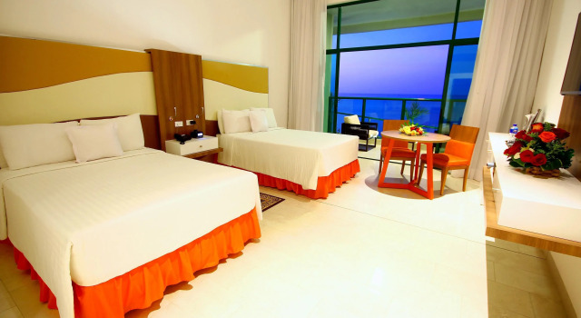 Hotel Colon Salinas, Book Hotel Hotels in Santa Elena Province with a Pool, Swimming Pool