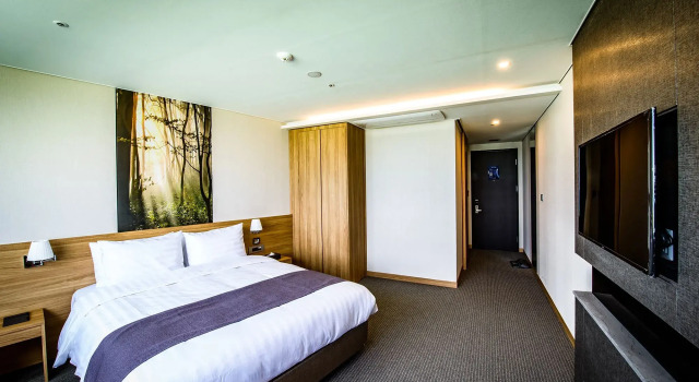Двухместный номер Deluxe City Gloucester Hotel Hamdeok