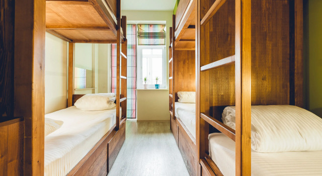 Кровать в общем номере (мужской номер) с балконом Sweet Home Hostel