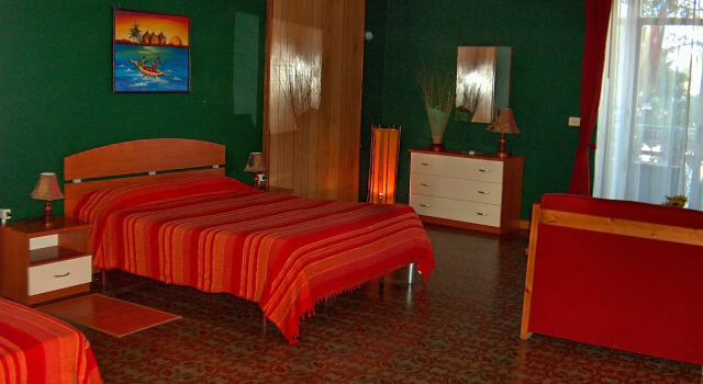 Номер Standard Holland International Rooms