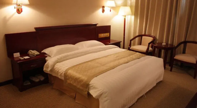 Люкс Deluxe Jinhangxian International Business Hotel