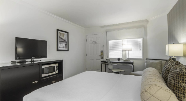 Двухместный номер Standard Inn Off Capitol Park, an Ascend Collection Hotel