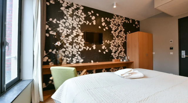 Номер Deluxe The Bank Hotel