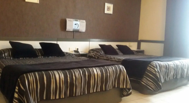 Трёхместный номер Standard Hotel Médicis