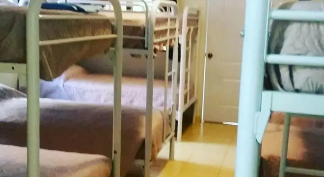 Кровать в общем номере (мужской номер) Sana El Jardin Secreto