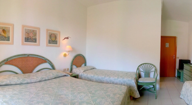 Четырёхместный номер Standard Eco Hotel Montemerlo