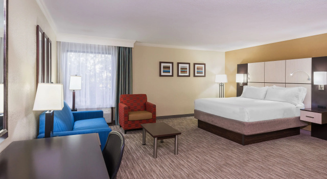 Двухместный полулюкс Holiday Inn Express Hotel & Suites Ft. Lauderdale-Plantation by IHG