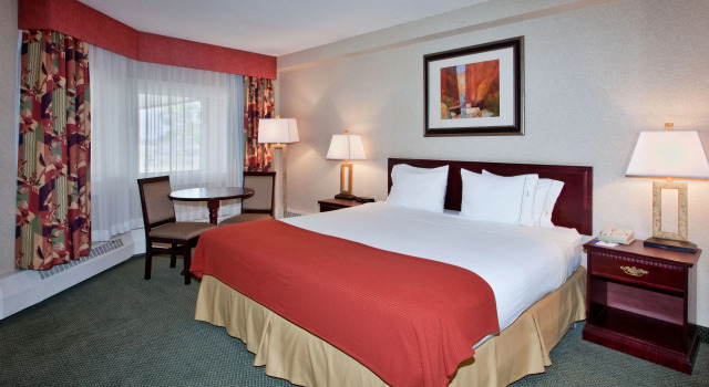 Двухместный номер Standard Holiday Inn Express Hotel & Suites-Hinton by IHG