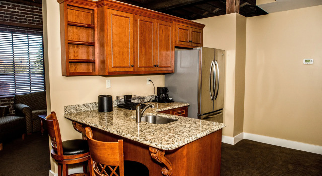 Люкс Deluxe Jackson Park Inn, an Ascend Collection Hotel