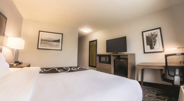 Двухместный номер Standard La Quinta by Wyndham Fairbanks Airport