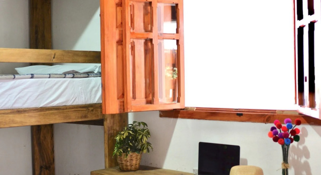 Кровать в общем номере Hotel Casa Azabache