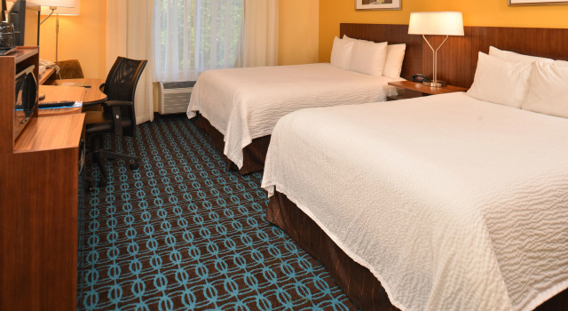 Четырёхместный номер Standard Fairfield Inn by Marriott Hattiesburg