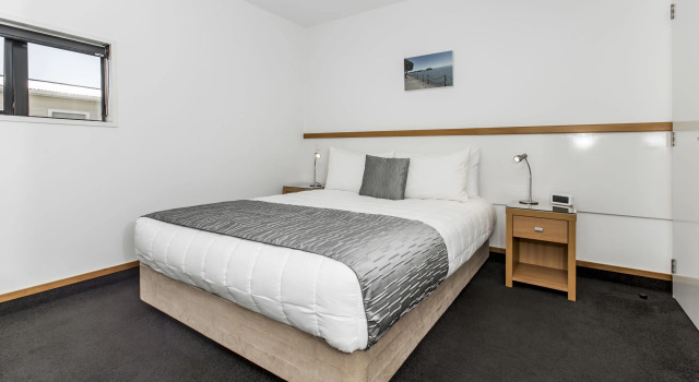 Апартаменты Executive Palms Motel