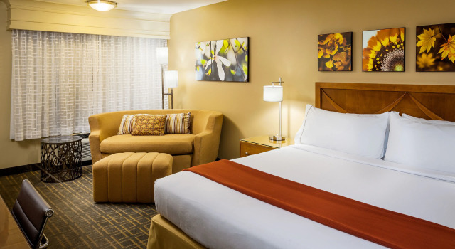 Двухместный номер Standard Holiday Inn Express Simi Valley by IHG