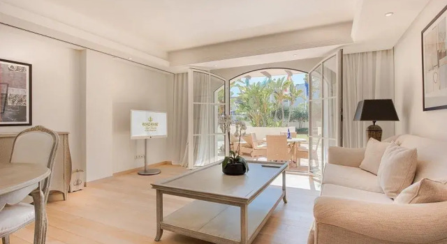 Люкс Las Dunas Suites & Apartments