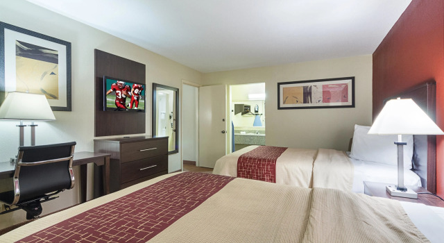 Двухместный люкс Red Roof Inn PLUS+ Dallas - Addison