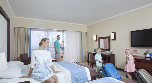 Номер Premium Pacific Islands Club Guam