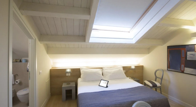 Двухместный номер Standard Hotel 900