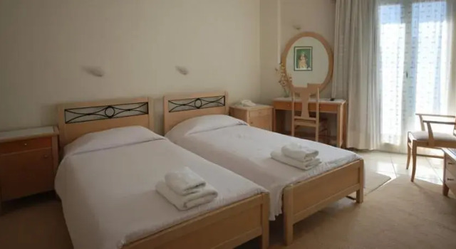 Люкс с 2 комнатами с видом на море Mentor Hotel