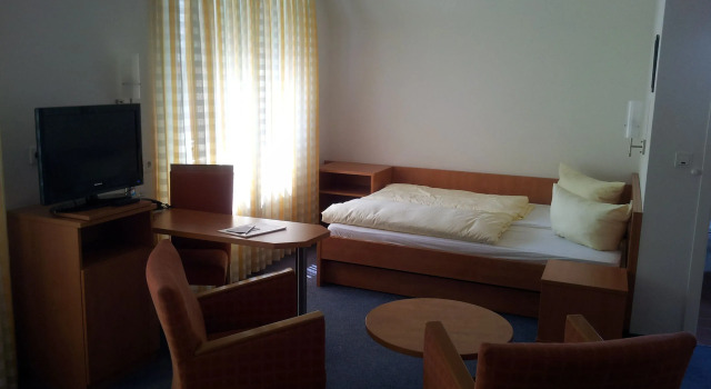 Трёхместный номер Standard Hotel Löwen Garni - B&B