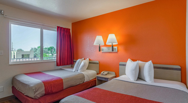 Четырёхместный номер Standard Motel 6 Cheyenne, WY