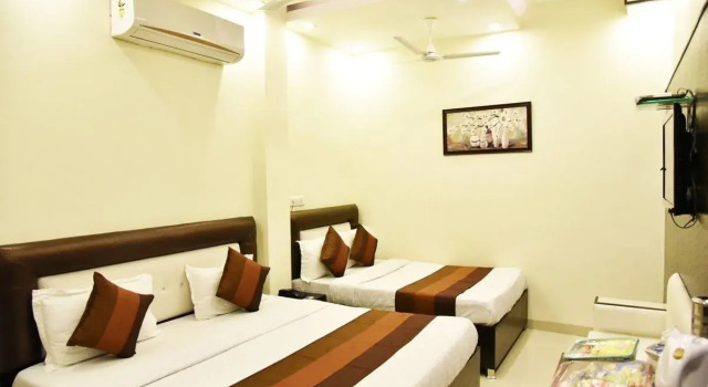Люкс Hotel Akaal Residency