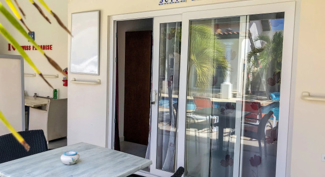 Люкс Boutique Hotel Swiss Paradise Aruba Villas and Suites